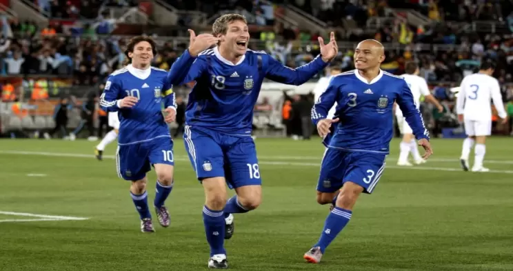 足球直播_足球比赛视频完整回放_足球体育直播赛事实时观看-24直播